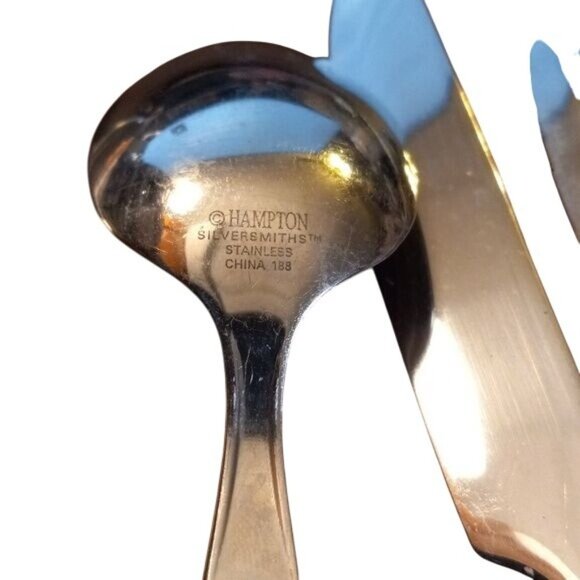 Vintage Hampton Silversmiths San Remo 9 Pc Stainless Steel Flatware Lucite - Picture 4 of 7